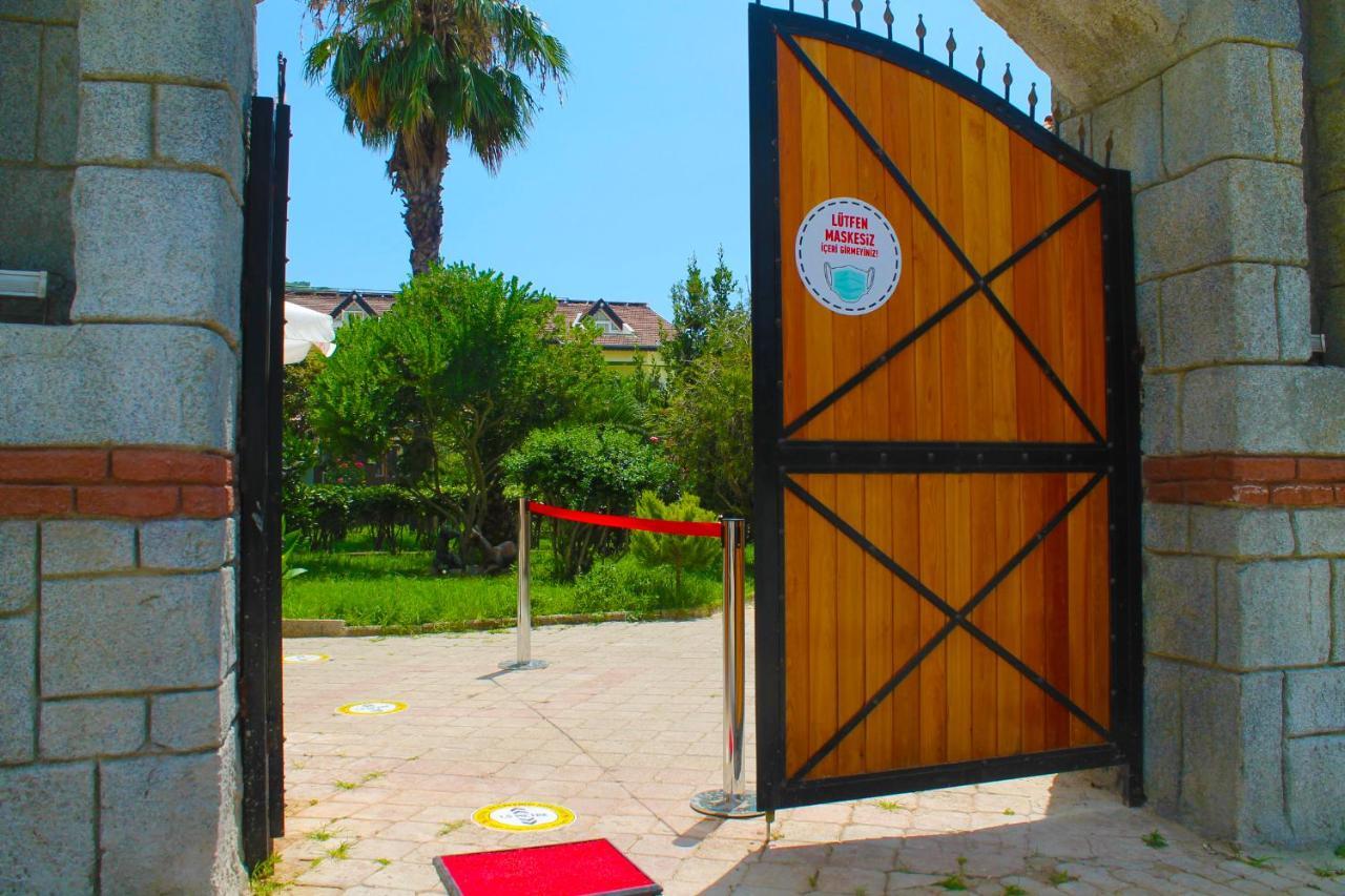 Carmina Hotel Ovacık Extérieur photo
