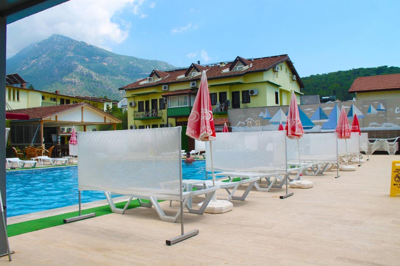 Carmina Hotel Ovacık Extérieur photo