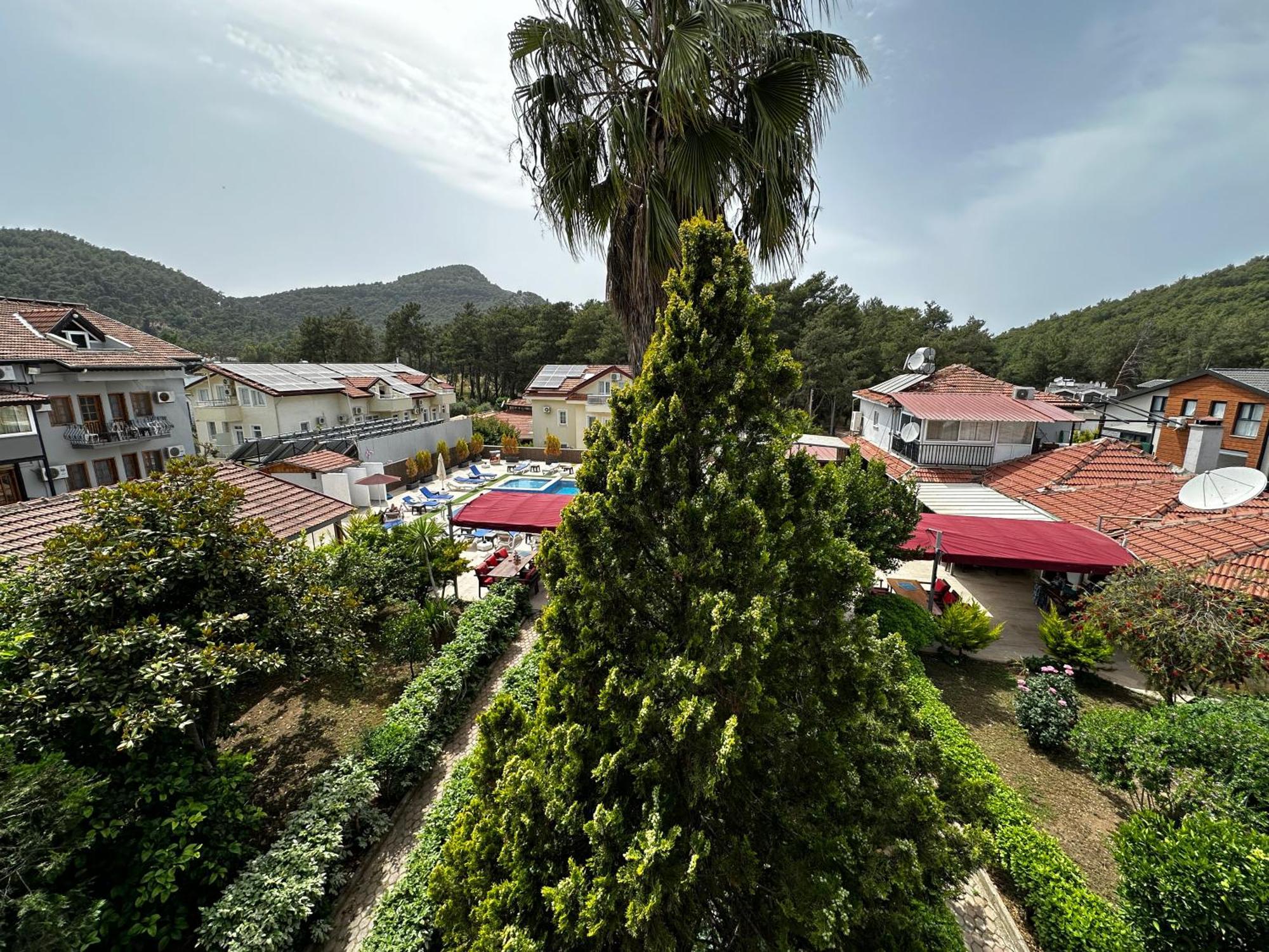 Carmina Hotel Ovacık Chambre photo